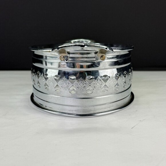 Vintage Oval Metal Filigree Serving Stand With Handles - Picture 3 of 15